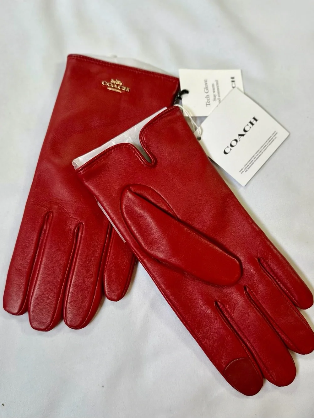 Coach Tech Gloves Red Leather Women’s Size 6.5 Touchscreen Cashmere Lined NWT